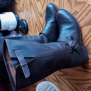 Ariat leather riding boots biker boots cowboy boots buckles EUC